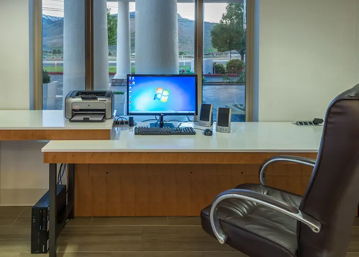 Holiday Inn Express Hotel & Suites Carson City By Ihg