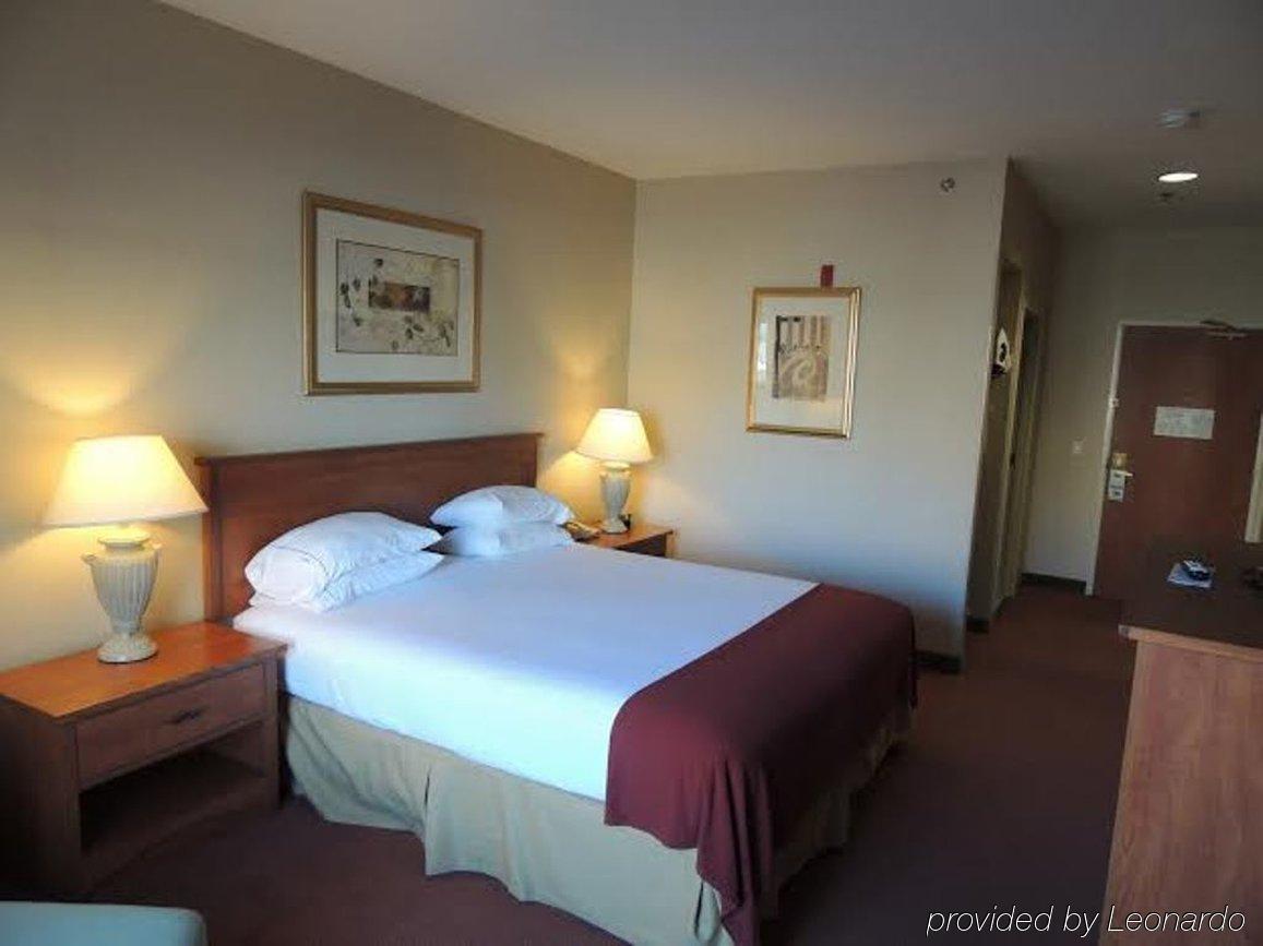 Express & Carson By Ihg Hotel Carson City