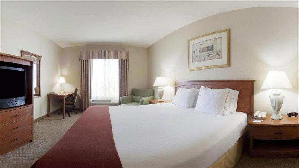 Express & Carson By Ihg
